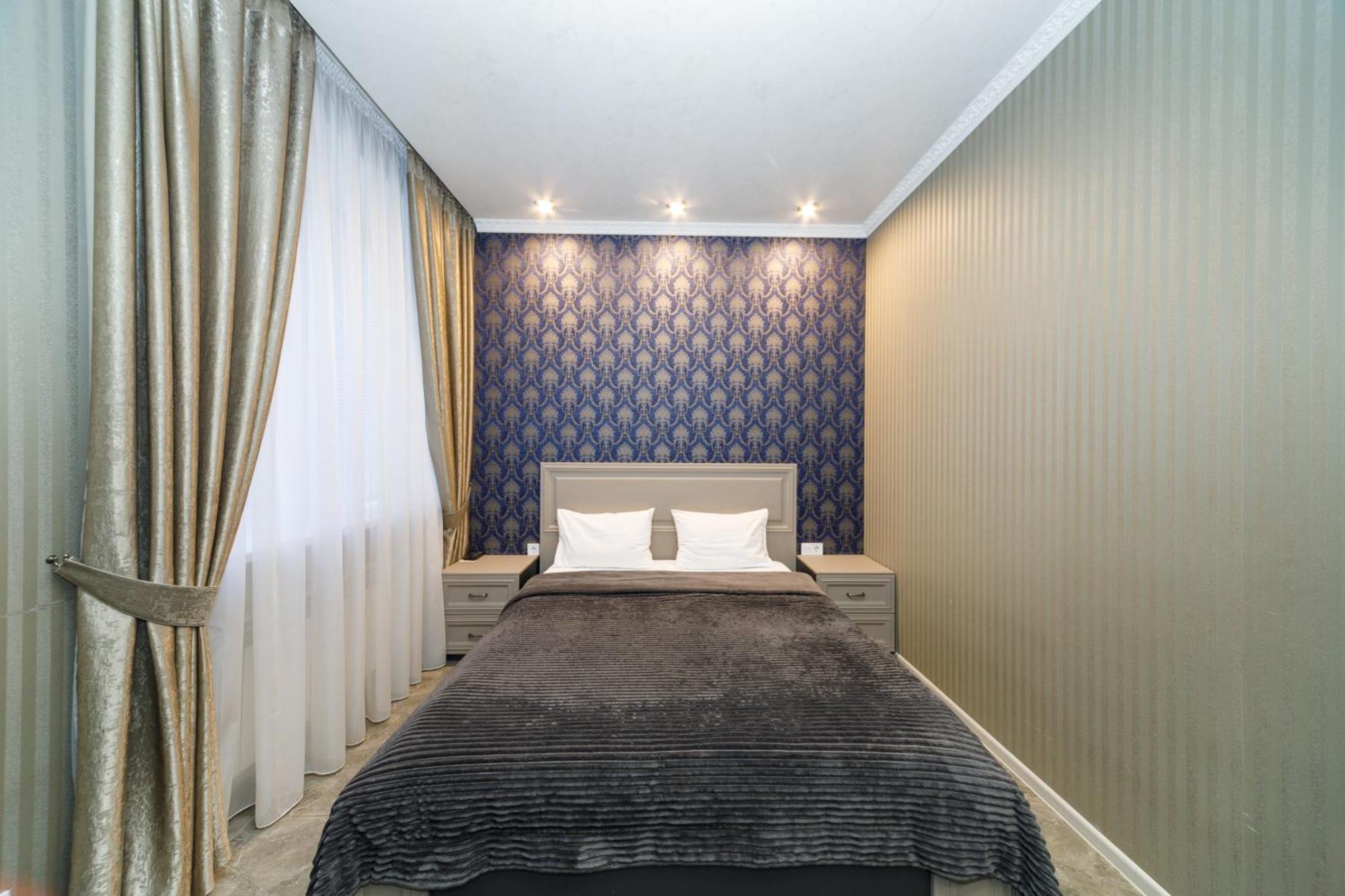 L.O.Y Family Hotel Dniepropietrowsk Zewnętrze zdjęcie