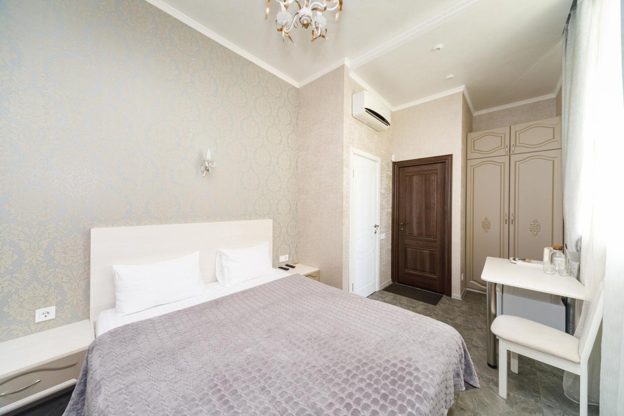 L.O.Y Family Hotel Dniepropietrowsk Zewnętrze zdjęcie