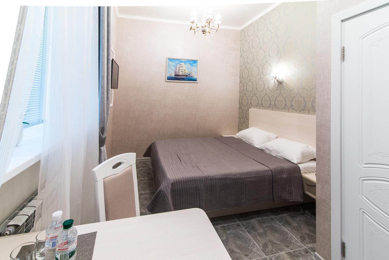 L.O.Y Family Hotel Dniepropietrowsk Zewnętrze zdjęcie